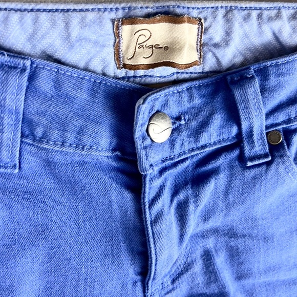 PAIGE | 💙 Blue Faded Denim Low-Rise Short Jean Shorts - Picture 7 of 13